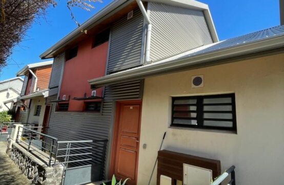 Vente-OFIM-immobilier-appartement-proche-commerces-plage-secteur-sécurisé-vue-mer-piscine-commune-T3-duplex