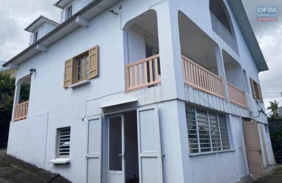 OFIM-immobilier-Vente-Maison-Villa-SAINT-PAUL-A-vendre-jolie-maison-type-T7-au-centre-ville-du-Guillaume-Saint-Paul-1