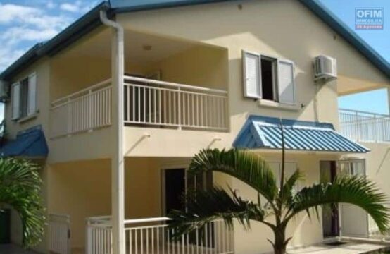 OFIM-immobilier-Location-Maison-Villa-POSSESSION-A-louer-villa-F4-en-duplex-sur-la-Possession-Boeuf-Mort-1