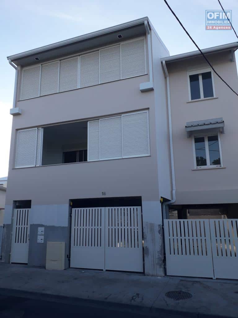 Location-appartement-F4-avec-2-places-parking-couverts