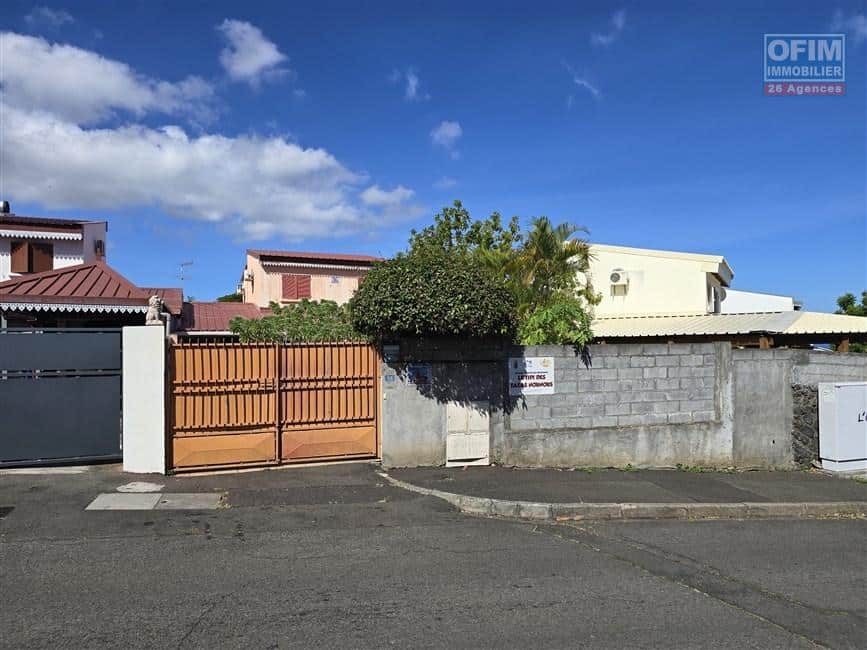 vente-villa-avec-jardin-sur-un-terrain-de-300m2