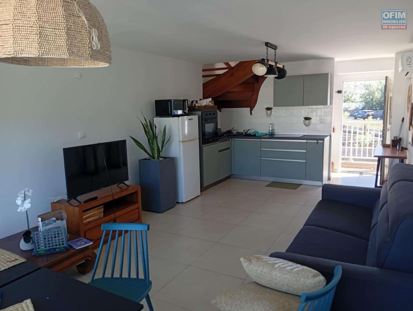 OFIM-immobilier-à-louer-appartement-T2-meublé-à-La-Saline-Les-Bains