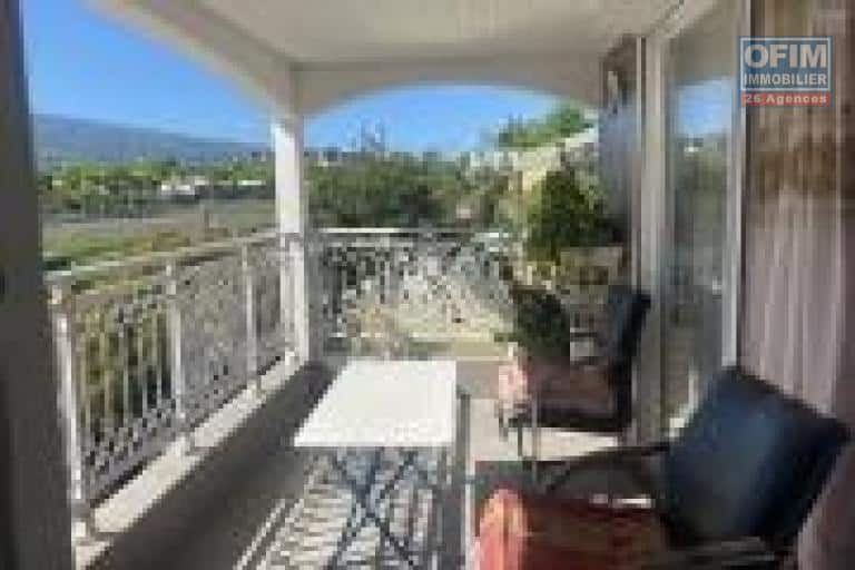vente-maison-pro-de-218m2-sur-un-terrain-de-395m2