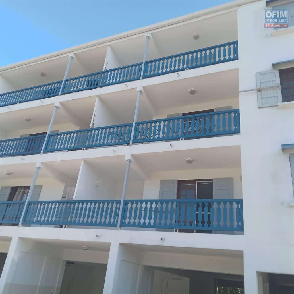 ofim-immobilier-reunion-a-louer-un-appartement-T4-de-90m2-dans-la-residence-Palama-a-saint-paul-