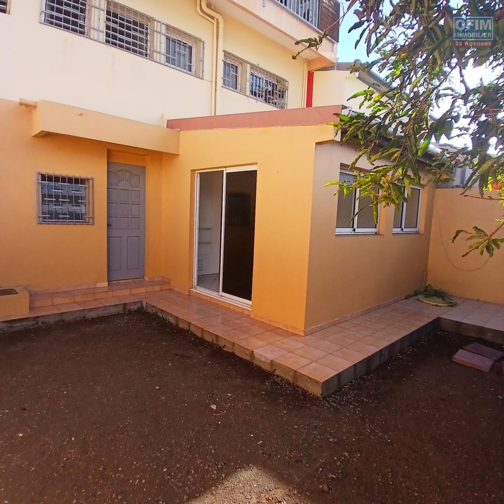 OFIM-immobilier-à-louer-appartement-T2-situé-Saint-Paul