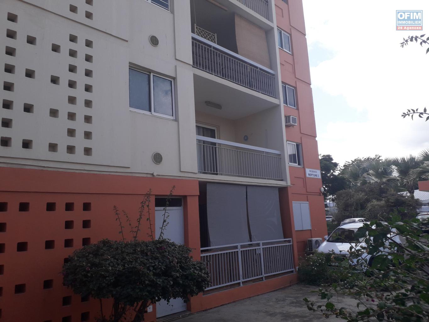 ofim-immobilier-reunion-alouer-un-appartement-t2-meuble-sur-le-port