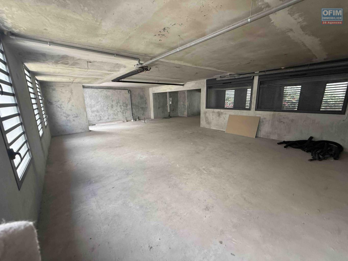 OFIM-immobilier-à-vendre-local-professionnel-de-97m2-Saint-Denis