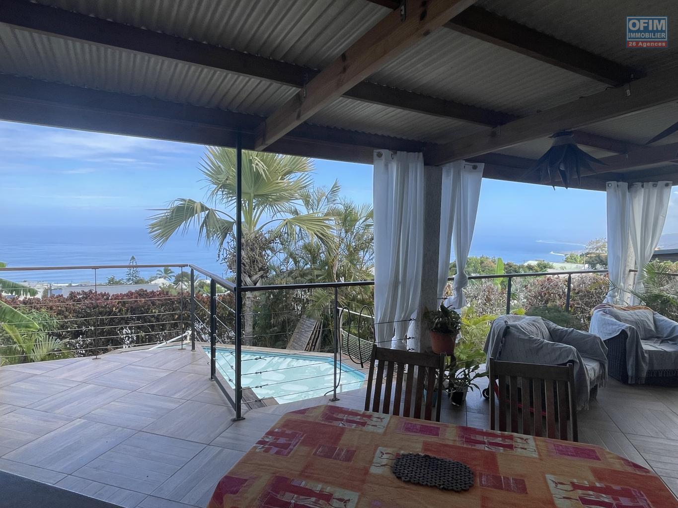 ofim-immobilier-reunion-vendre-une-villa-d'architecte-a-saint-leu-grand-fond
