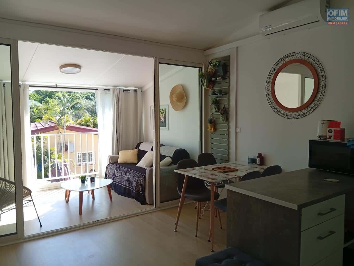 OFIM-immobilier-a-louer-appartement-T2-meublé-et-équipé-a-saline-les-Bains