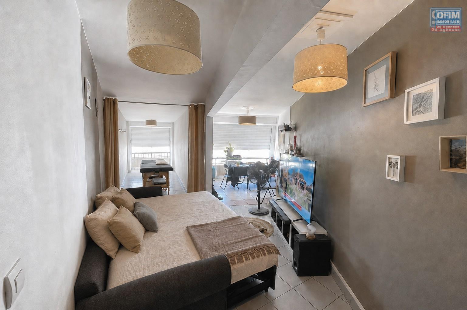 OFIM-immobilier-a-vendre-ensemble-immobilier-avec-fort-potentiel-de-revenu-locatif-a-Saint-Gilles-les-Bains